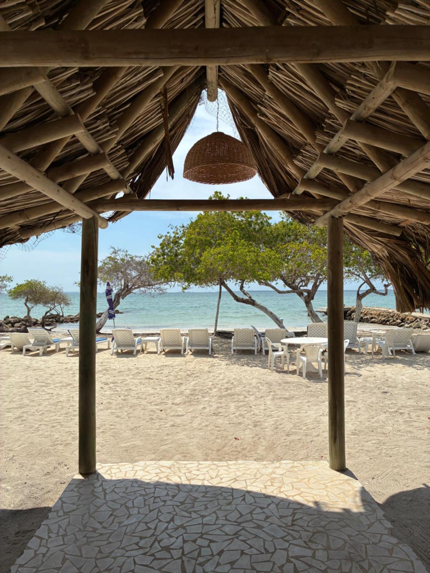 Hotel Carey Beach Бару Экстерьер фото