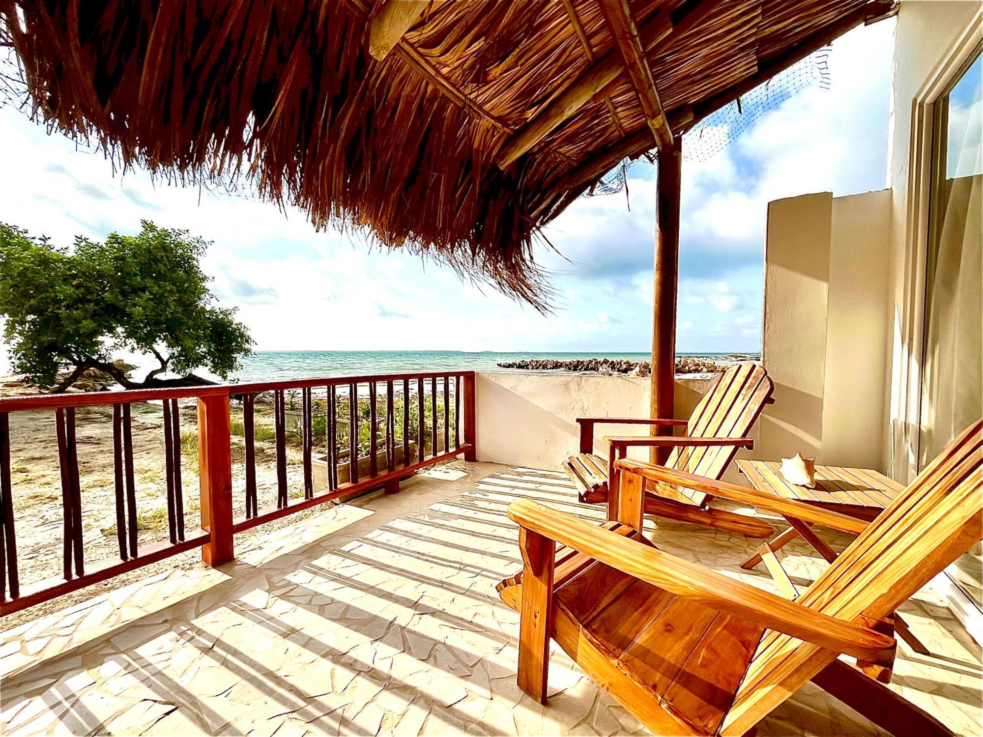 Hotel Carey Beach Бару Экстерьер фото