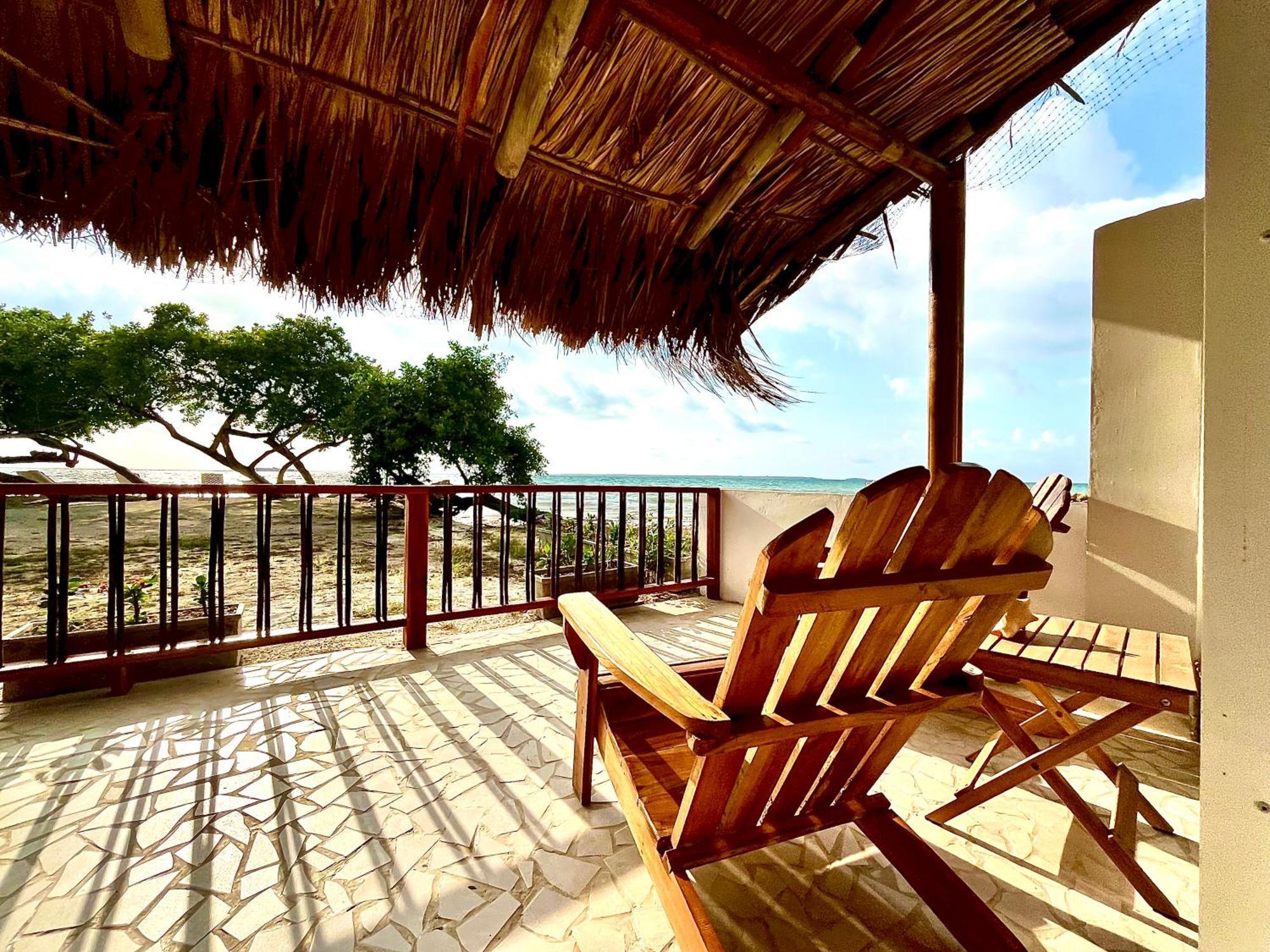 Hotel Carey Beach Бару Экстерьер фото