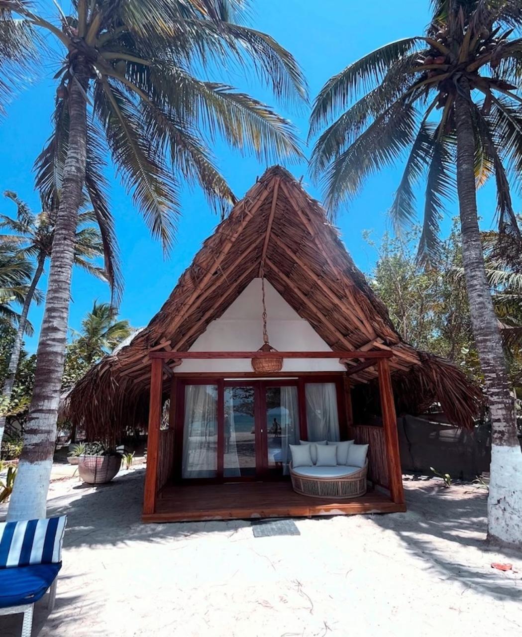 Hotel Carey Beach Бару Экстерьер фото