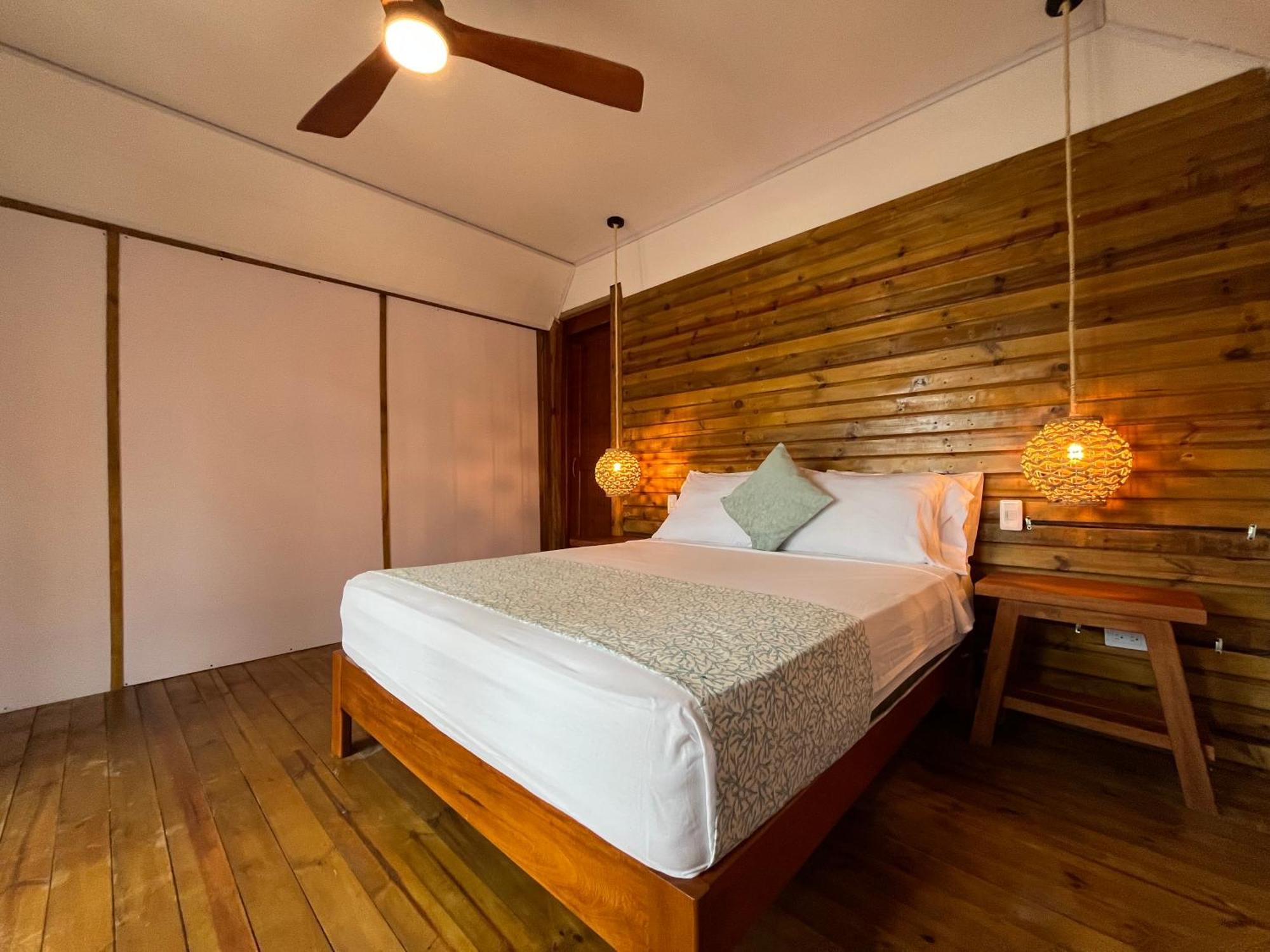 Hotel Carey Beach Бару Экстерьер фото